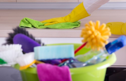 Professional end of tenancy cleaning in a Haringey flat kitchen